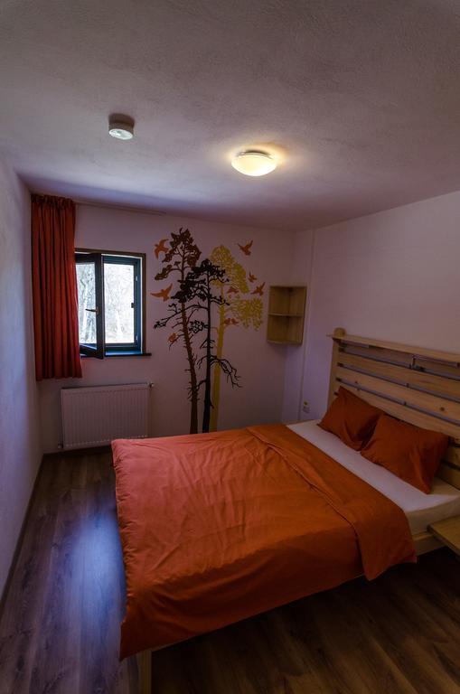 Activ Parc Hotel Negresti Bagian luar foto